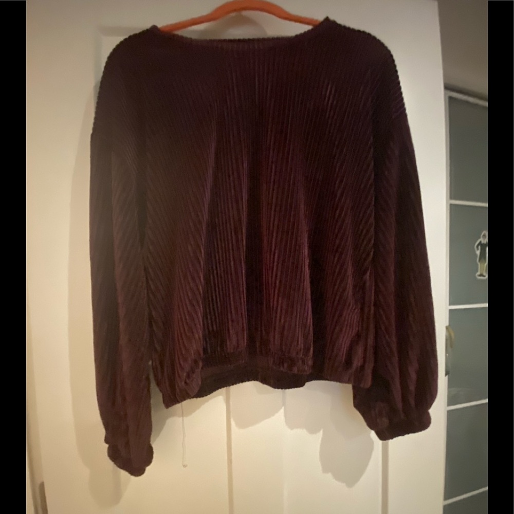 Dantelle Deep Purple long sleve top.size-L
